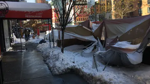 Las nevadas dejan así el Emilio's Ballato El restaurante del novio de Katie Holmes