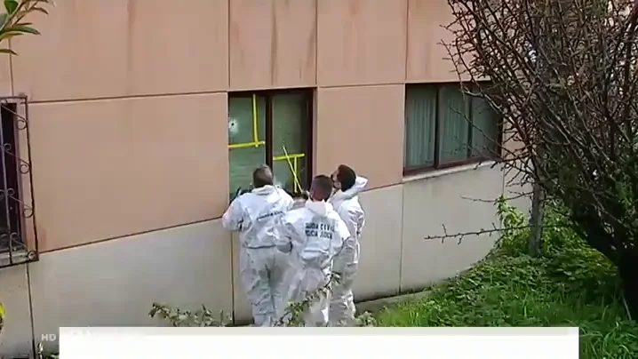 Se entrega el hombre acusado de violencia machista que se atrincheró cuando iba a ser detenido en Oleiros Se entrega el hombre acusado de violencia machista que se atrincheró cuando iba a ser detenido en Oleiros