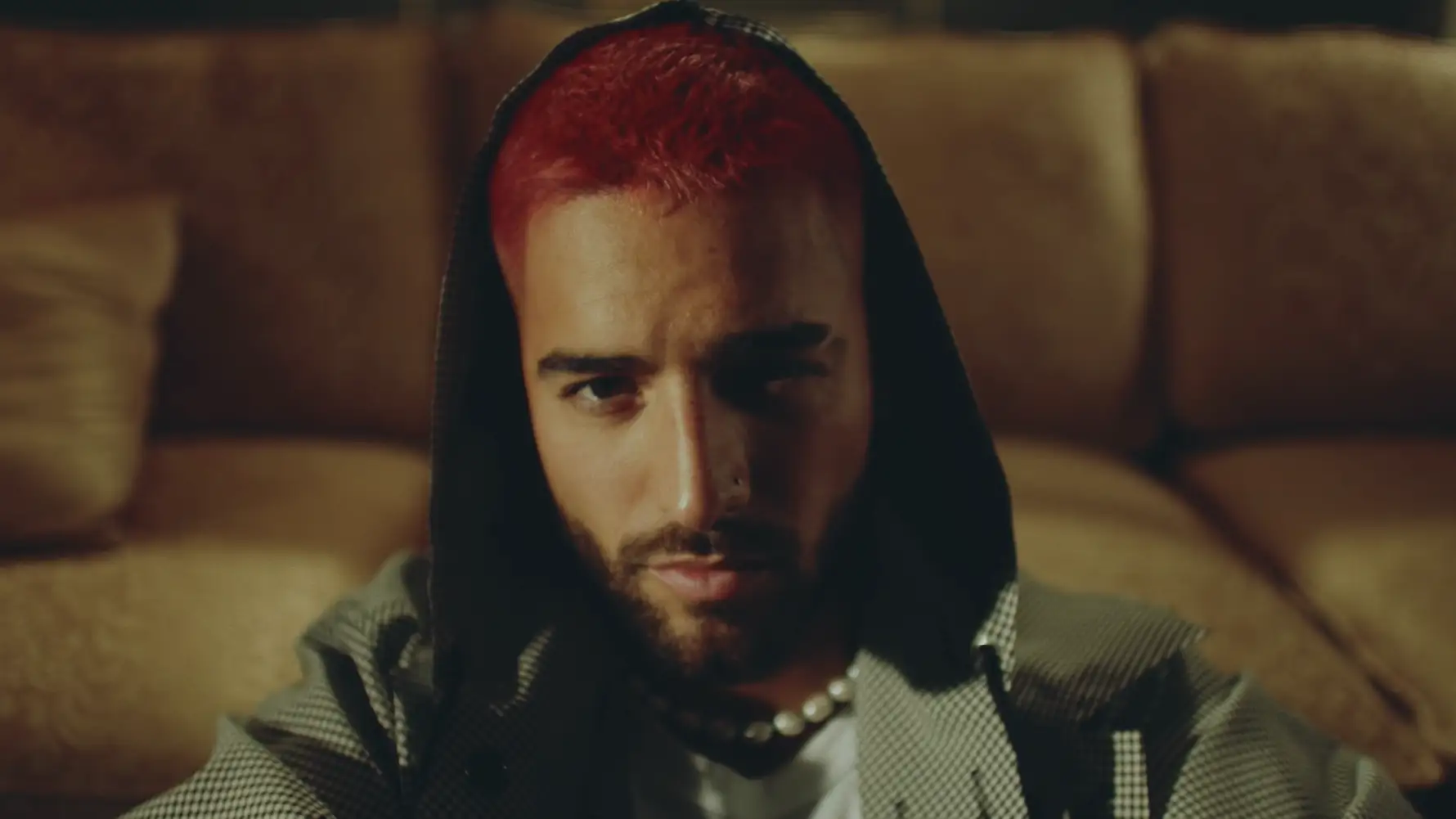 Maluma en el videoclip de 'Cielo a un Diablo' Maluma en el videoclip de 'Cielo a un Diablo'
