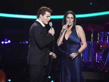 Jesús Oviedo, de Gemeliers, y Rocío Madrid derrochan pasión como Michael Bublé y Laura Pausini con ‘You’ll never find another love like mine’ Jesús Oviedo, de Gemeliers, y Rocío Madrid derrochan pasión como Michael Bublé y Laura Pausini con ‘You’ll never find another love like mine’