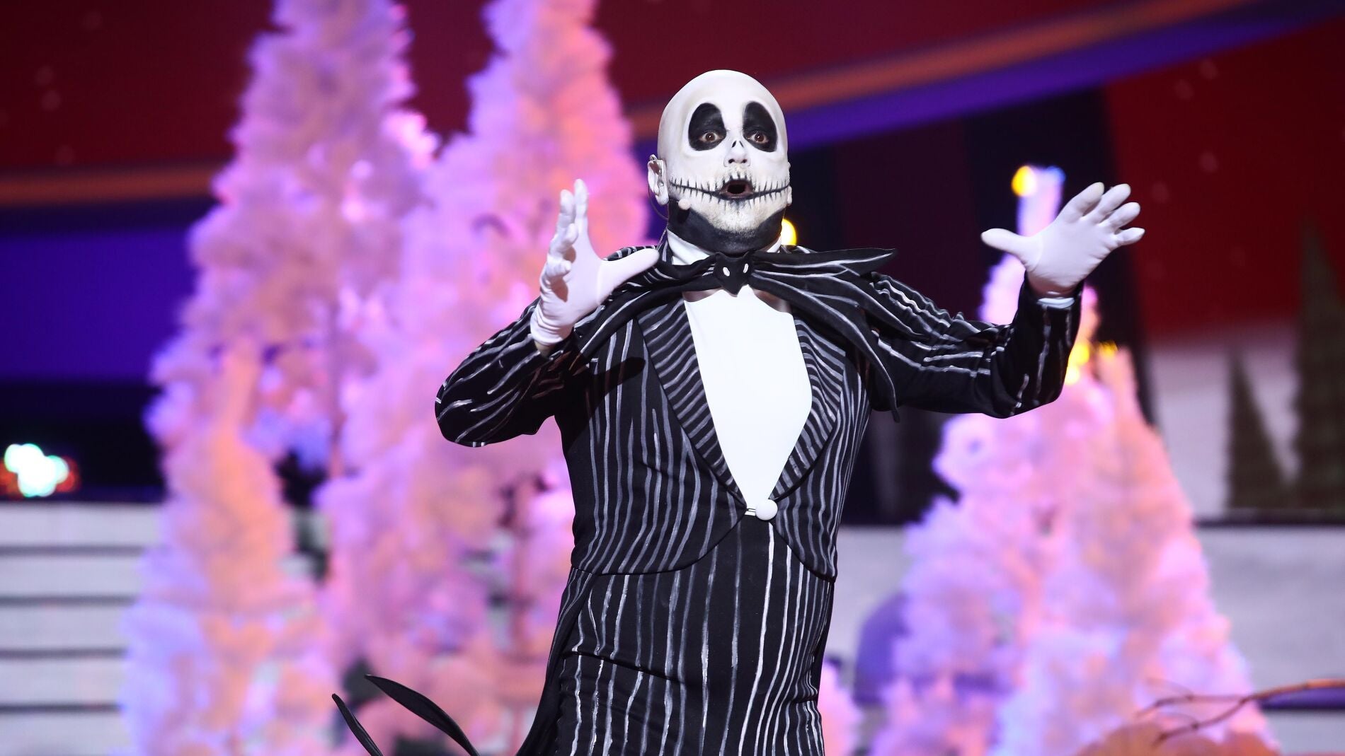 El Monaguillo se queda en los huesos para investigar la magia de la Navidad con &lsquo;&iquest;Qu&eacute; es?&rsquo; como Jack Skellington 