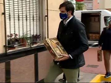 El ayuntamiento de Beniflá regala cestas de Navidad a los vecinos El ayuntamiento de Beniflá regala cestas de Navidad a los vecinos