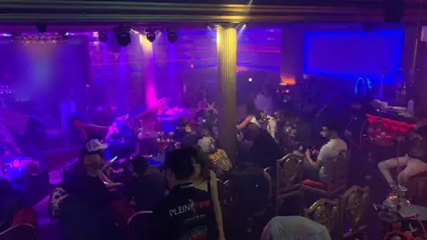 Fiesta ilegal desalojada en Barcelona Fiesta ilegal desalojada en Barcelona