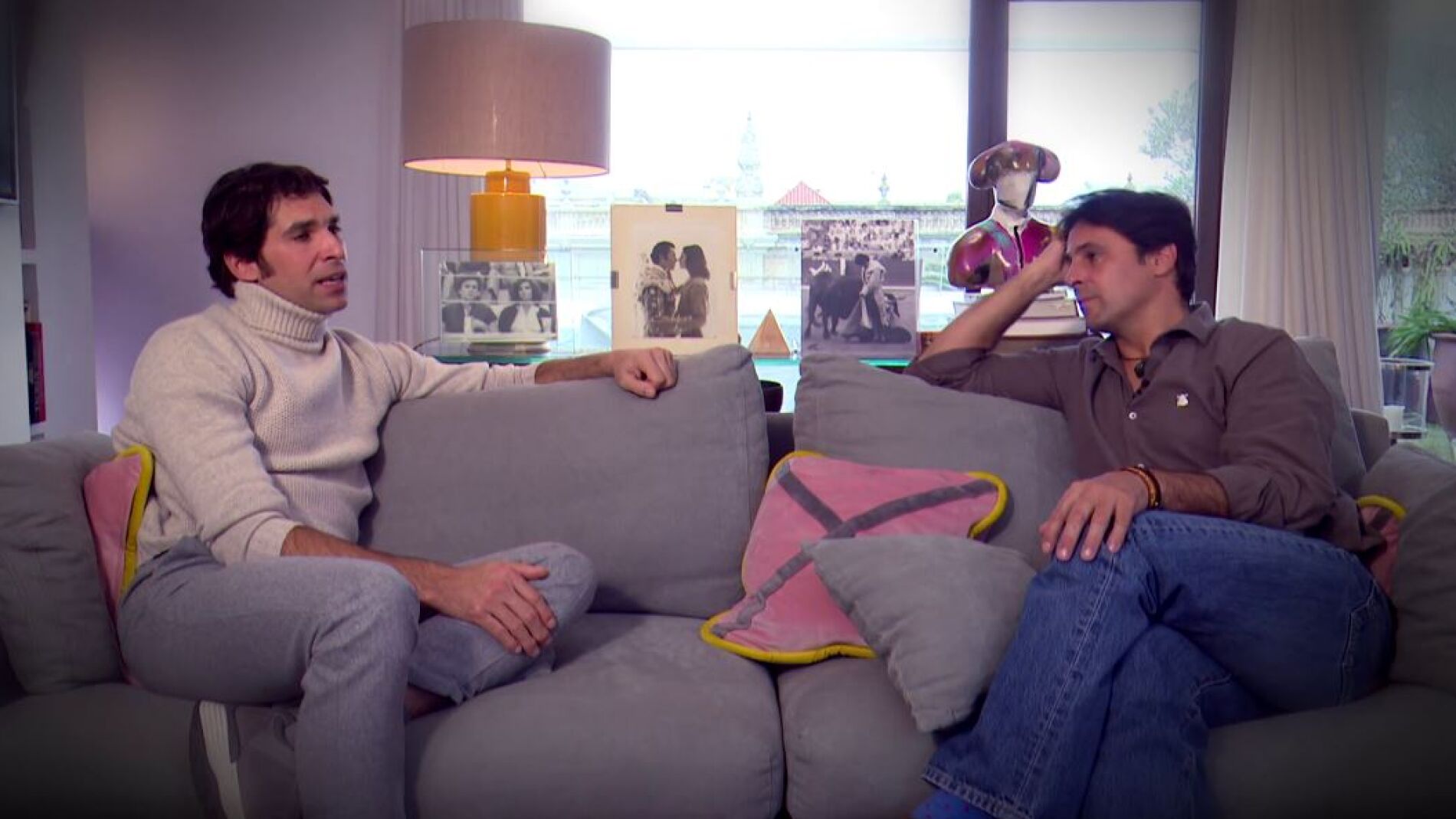 Fran entrevista a su hermano Cayetano Rivera.
