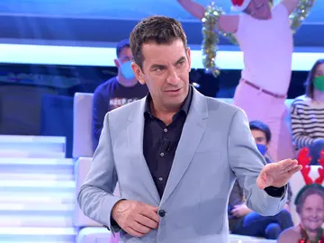 "¿Esto lo habéis dicho?": El apuro de Arturo Valls por su mala memoria con una concursante de '¡Ahora caigo!' "¿Esto lo habéis dicho?": El apuro de Arturo Valls por su mala memoria con una concursante de '¡Ahora caigo!'