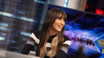 Aitana desmiente el mito sobre brindar solo con agua: "La gente me mira como... ¡qué flipada!"