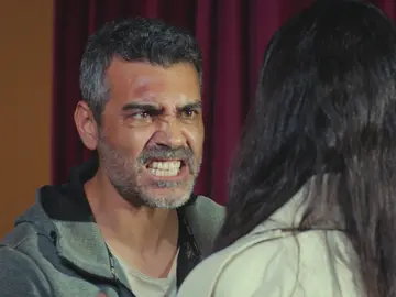 La inesperada reacción de Piril tras descubrir que Sarp conoce toda la verdad sobre Bahar La inesperada reacción de Piril tras descubrir que Sarp conoce toda la verdad sobre Bahar