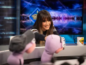 Aitana, a prueba con las 'Señales': ¿se sacará el carnet de conducir gracias a Trancas y Barrancas? Aitana, a prueba con las 'Señales': ¿se sacará el carnet de conducir gracias a Trancas y Barrancas?