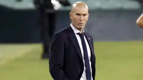 Zidane, durante un partido Zidane, durante un partido