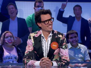 Antonio Garrido y Juan Avellanada se convierten en “los hombres de moda” de ‘Pasapalabra’ Antonio Garrido y Juan Avellanada se convierten en “los hombres de moda” de ‘Pasapalabra’