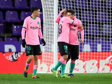 Messi celebra su gol con el Barcelona.