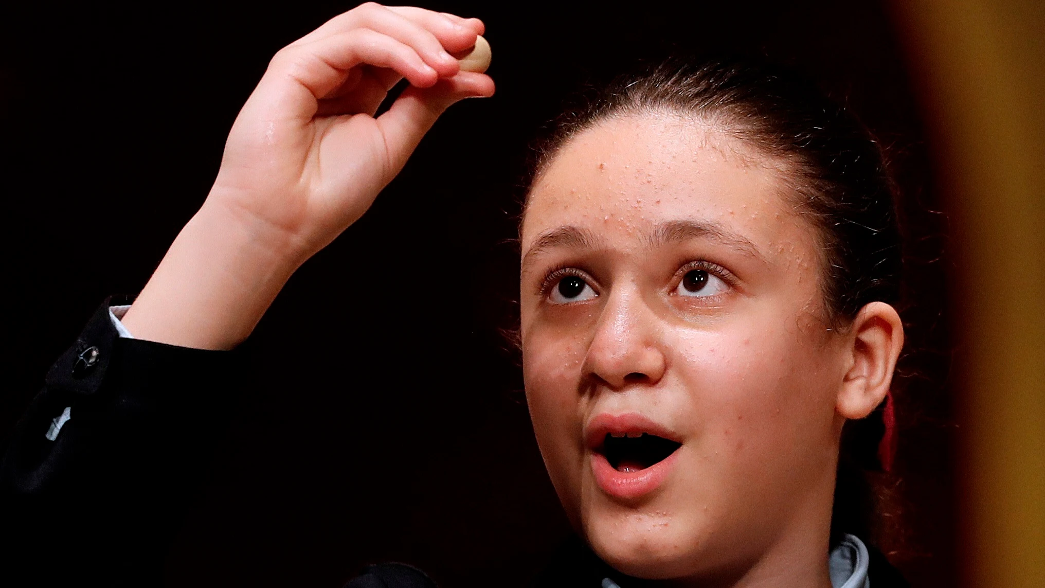  Aya, 'la ni&ntilde;a de la suerte', canta el segundo premio de la Loter&iacute;a de Navidad 2020