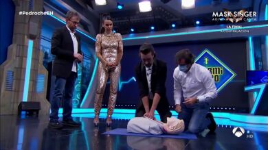 El cursillo acelerado de Marron para salvar la vida ante un atragantamiento: 
