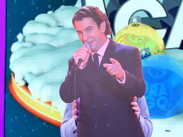 Bertín Osborne ‘suple’ por un día a Arturo Valls como presentador de ‘¡Ahora caigo!’ Bertín Osborne ‘suple’ por un día a Arturo Valls como presentador de ‘¡Ahora caigo!’