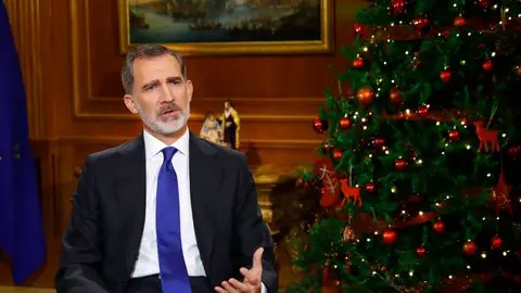 El rey Felipe VI pronuncia su tradicional discurso de Nochebuena, desde el Palacio de La Zarzuela El rey Felipe VI pronuncia su tradicional discurso de Nochebuena, desde el Palacio de La Zarzuela