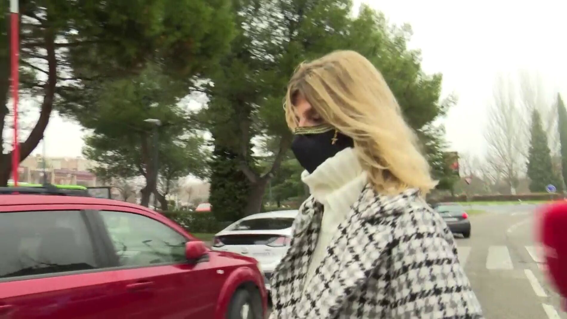 Arancha de Benito se muestra así de cansada de que le persiga la polémica fiesta que organizó su hija Zayra Gutiérrez