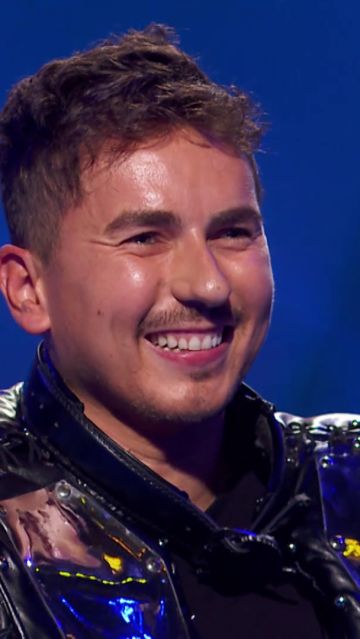 ¡Jorge Lorenzo era el misterioso Cuervo de ‘Mask Singer’! Así lo hemos revelado