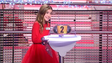“¡Es la niña del exorcista!”: Arturo Valls flipa con la extraordinaria flexibilidad de Irene en ‘¡Ahora caigo!’ 