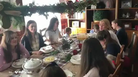 Nochebuena en familia numerosa Nochebuena en familia numerosa