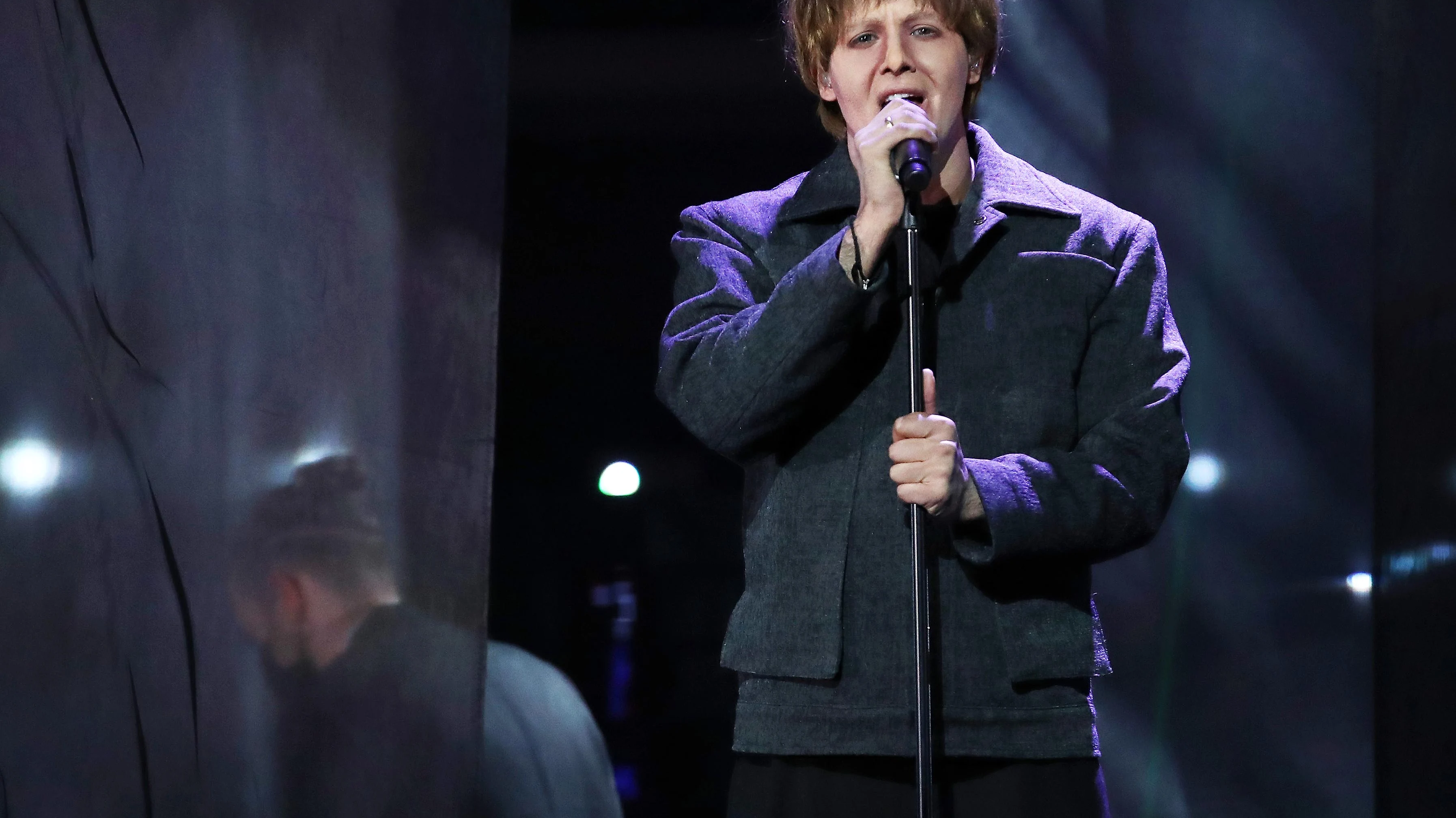 Un romántico Jorge González recuerda a ‘Someone you loved’ como Lewis Capaldi Un romántico Jorge González recuerda a ‘Someone you loved’ como Lewis Capaldi