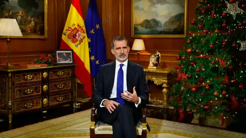 A3 Noticias 1 (25-12-20) Reacciones al discurso de Navidad del rey Felipe VI: del apoyo de PP y Cs a las críticas de Podemos e independentistas A3 Noticias 1 (25-12-20) Reacciones al discurso de Navidad del rey Felipe VI: del apoyo de PP y Cs a las críticas de Podemos e independentistas