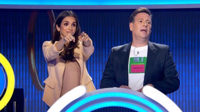 Carlos Latre sorprende en ‘El juego de los anillos’ con una forma novedosa de resolver: ¡Ha imitado a Pedro Almodóvar!