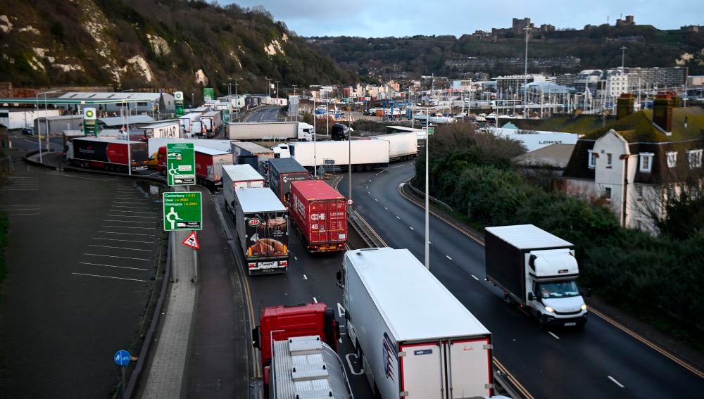 Los camioneros atrapados en Reino Unido