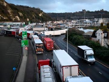 Los camioneros atrapados en Reino Unido