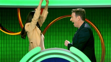 ¡Precisión absoluta! Elena Furiase lo borda en una de las pruebas más complicadas de ‘El juego de los anillos’