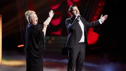 David Bustamante y Naida Abanovich cantan ‘La traviata’ en la Gran Final de ‘La Voz Senior’ David Bustamante y Naida Abanovich cantan ‘La traviata’ en la Gran Final de ‘La Voz Senior’