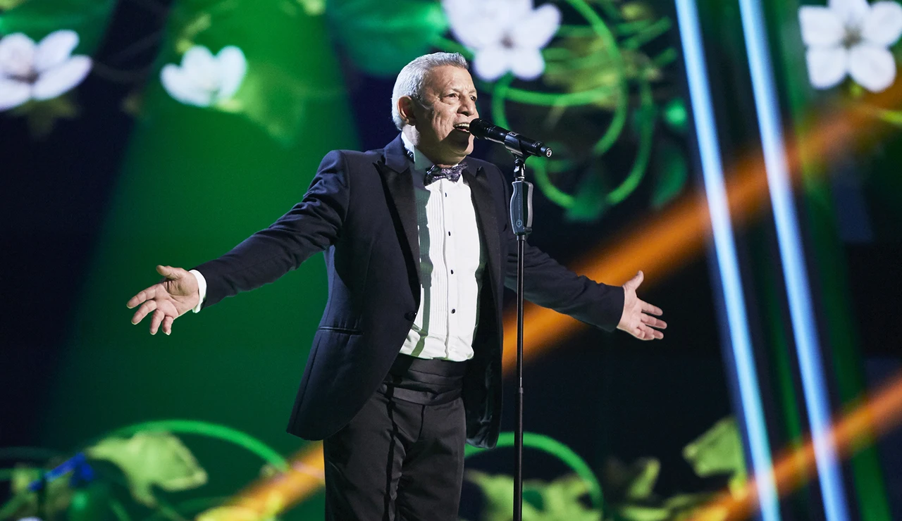 Fernando Liben canta ‘Dos gardenias’ en la Gran Final de ‘La Voz Senior’