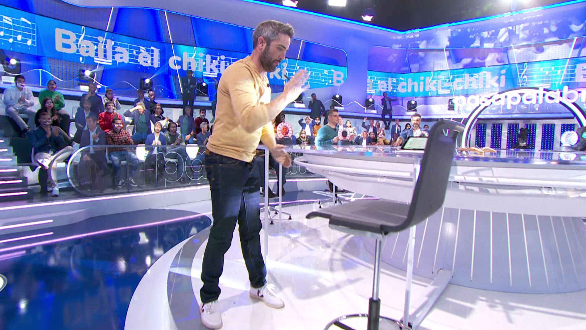 Neus Sanz alucina en &lsquo;La Pista&rsquo; mientras Roberto Leal &lsquo;Baila el chiki-chiki&rsquo;