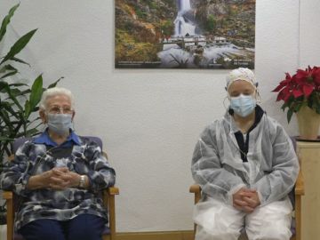Araceli, la primera vacunada del coronavirus, dice que se encuentra bien