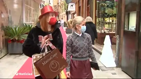 Una veintena de 'personal shopper' resolverán las dudas de los murcianos durante sus compras de Navidad Una veintena de 'personal shopper' resolverán las dudas de los murcianos durante sus compras de Navidad