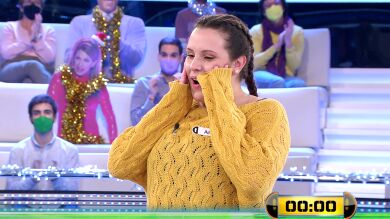 ¡La bola entró! La genial reacción de una concursante al ver cómo acertaba in extremis en ‘¡Ahora caigo!’