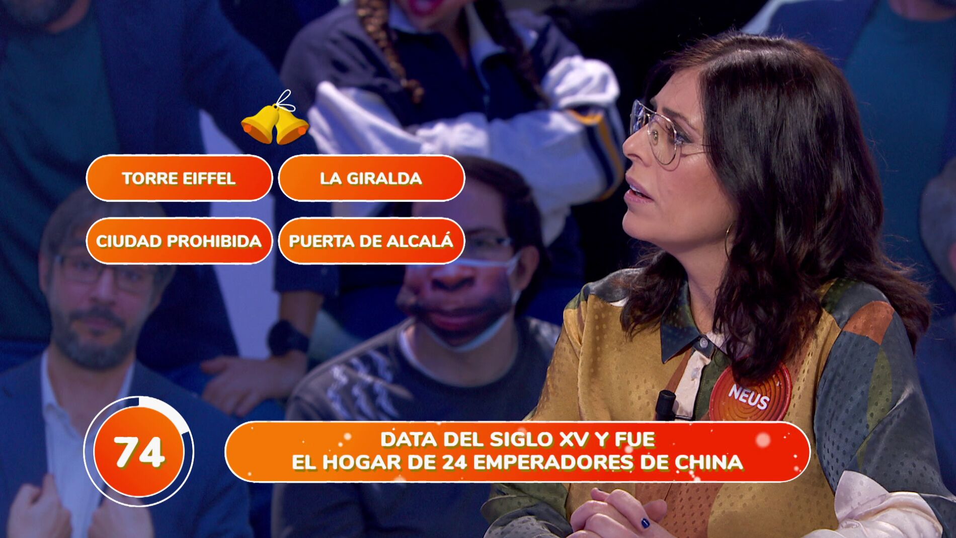 &iquest;La Giralda o la Torre Eiffel? Neus Sanz, perpleja con su propio error en &lsquo;Una de Cuatro&rsquo;