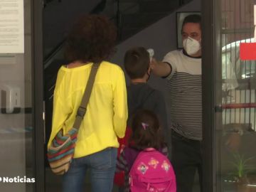 Los casos de coronavirus en niños suben hasta un 12 por ciento