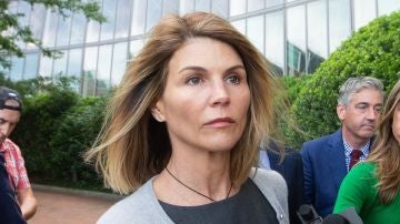 Lori Loughlin