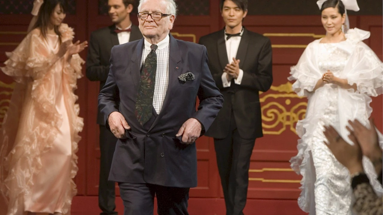 Muere a los 98 años en diseñador Pierre Cardin Muere a los 98 años en diseñador Pierre Cardin