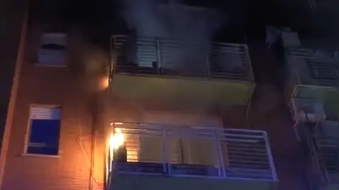 Cinco personas heridas en un incendio en Paiporta, Valencia Valencia