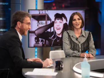 Andrea Duro y Angy Fernández, sobre la fama inesperada tras 'Física o Química': "Cuando salíamos juntos era una locura" Andrea Duro y Angy Fernández, sobre la fama inesperada tras 'Física o Química': "Cuando salíamos juntos era una locura"