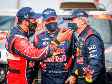 Al Attiyah, Peterhansel y Carlos Sainz, los tres primeros del Dakar Al Attiyah, Peterhansel y Carlos Sainz, los tres primeros del Dakar