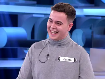 Arturo Valls alucina con la risa incontenible de Josema en ‘¡Ahora caigo!’: “¿Y si te digo que te pongas serio?” Arturo Valls alucina con la risa incontenible de Josema en ‘¡Ahora caigo!’: “¿Y si te digo que te pongas serio?”