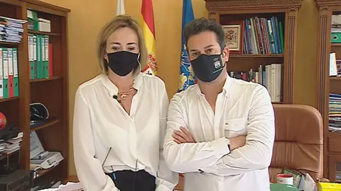 Polémica alcaldes vacunados. Polémica alcaldes vacunados.