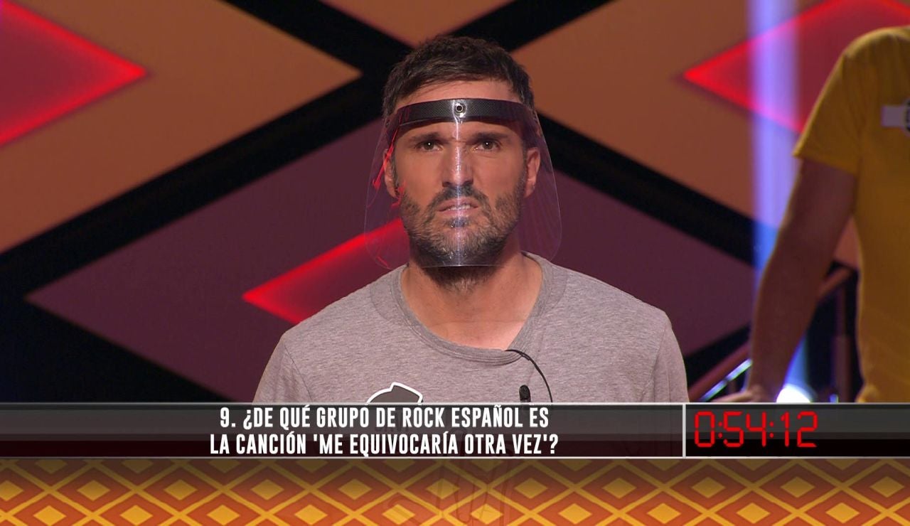 Un fallo sobre un famoso grupo de rock español trunca la ilusión de 'Los caligaris' de llevarse el bote de 'La liga de los millonarios' de '¡Boom!' Un fallo sobre un famoso grupo de rock español trunca la ilusión de 'Los caligaris' de llevarse el bote de 'La liga de los millonarios' de '¡Boom!'
