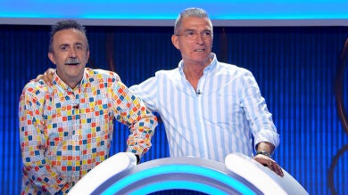 ¡Lo han bordado! Santi Rodríguez y Manolo Sarria se lucen en ‘El juego de los anillos’ con un ‘pase de modelos’ 