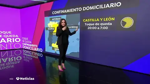 El inoportuno ataque de tos de Mónica Carrillo Ataque tos Mónica Carrillo