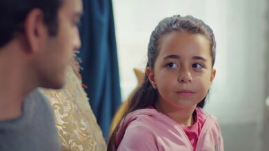 Avance de 'Mi hija': Demir, contra las cuerdas para impedir que se lleven a Öykü