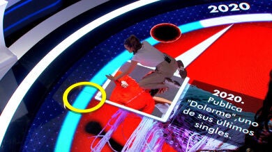 ¡Entrega total! Adriana Torrebejano se deja la piel para averiguar el año del disco más popular de Rosalía