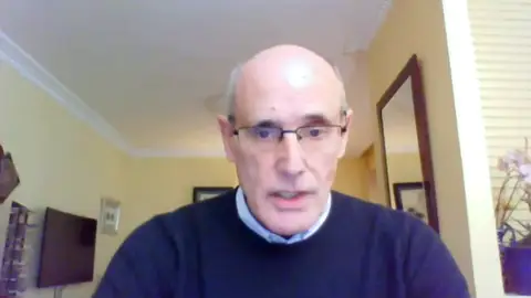 Rafael Bengoa, codirector del Instituto de Salud y Estrategia, habla sobre el coronavirus Rafael Bengoa, codirector del Instituto de Salud y Estrategia, habla sobre el coronavirus